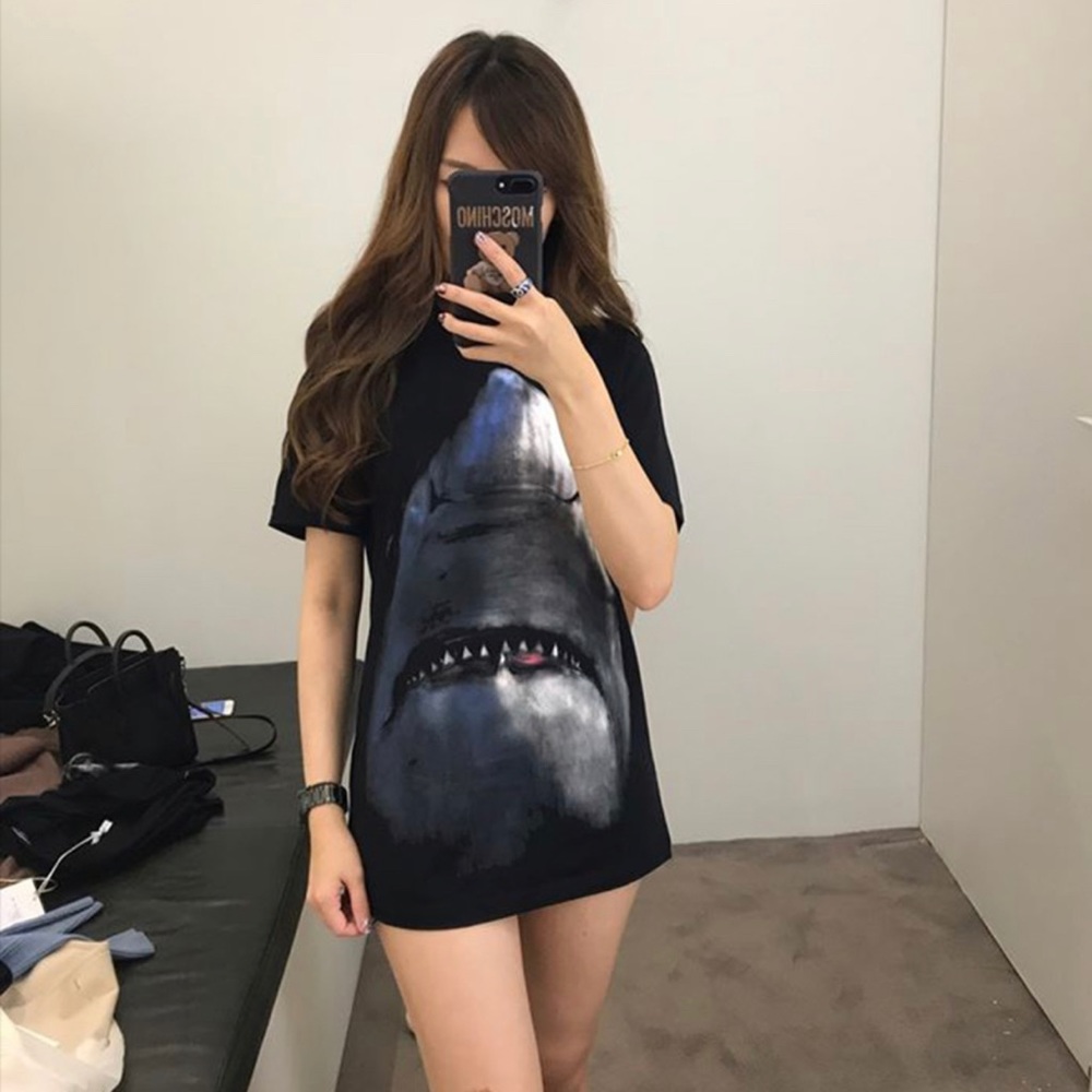 Givenchy Black Shark Print Short Sleeve Tee